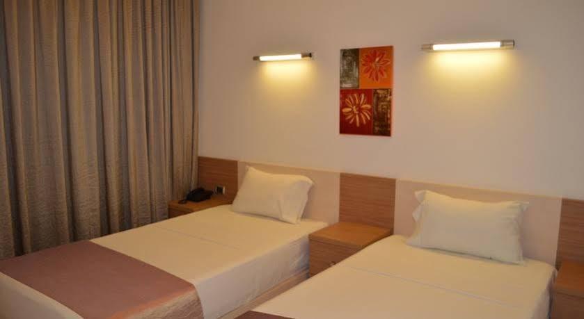 Hayali Suites Jounieh Exterior photo