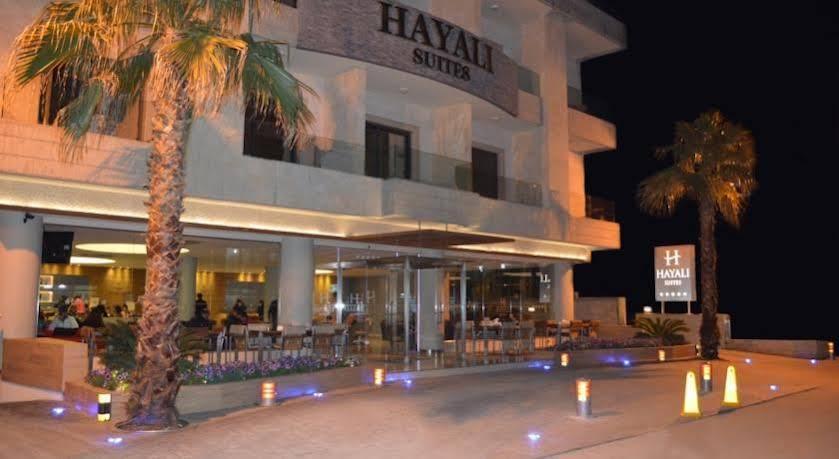 Hayali Suites Jounieh Exterior photo